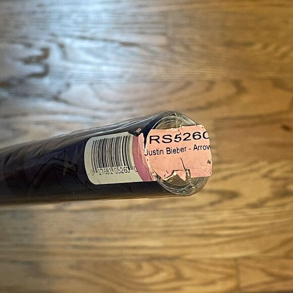 Justin Bieber Arrows Music Poster 22.5 x 34 Out of Print New Old Stock - Picture 8 of 8